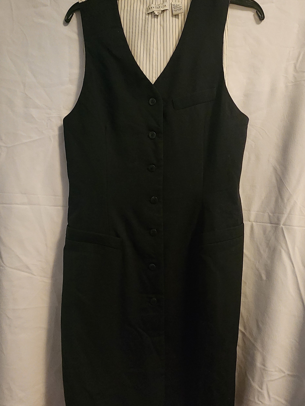 Ann Taylor Black Sleeveless V-Neck Button-Front Midi Dress Or Vest Size 10